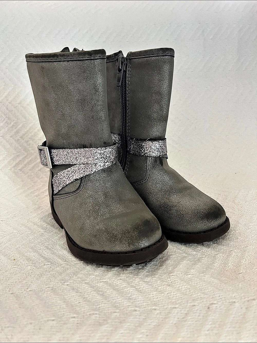 OshKosh B'gosh Girls Boots Silver Buckle Gray US 6